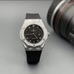Hublot Classic - Black Colour Watches | Buy Online at Best Price