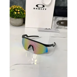 Luxurious Oakley Sunglasses (AKI17)