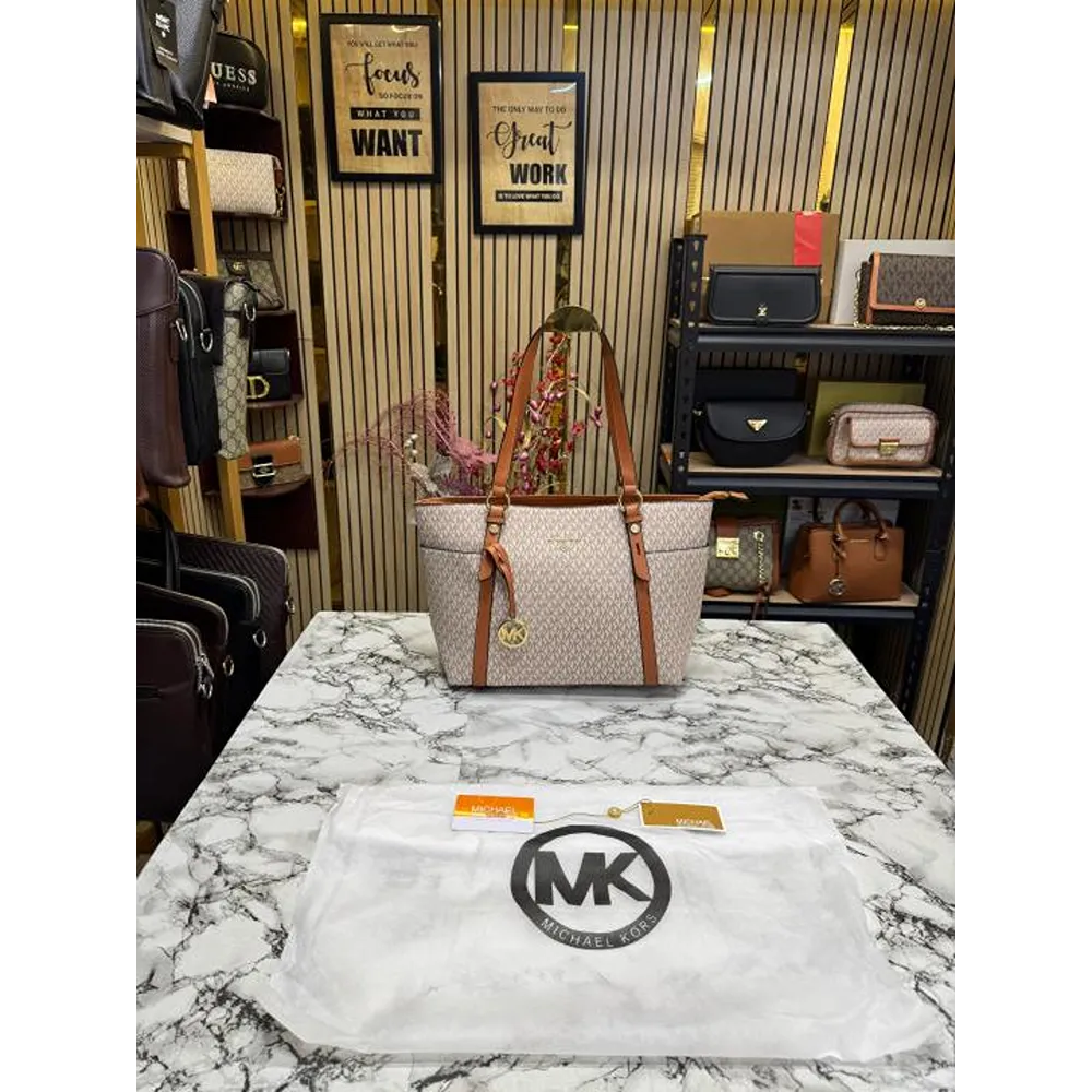 Michael Kors Handbag For Women (BOT878)