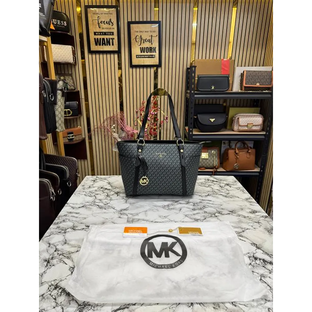Michael Kors Handbag For Women (BOT902)