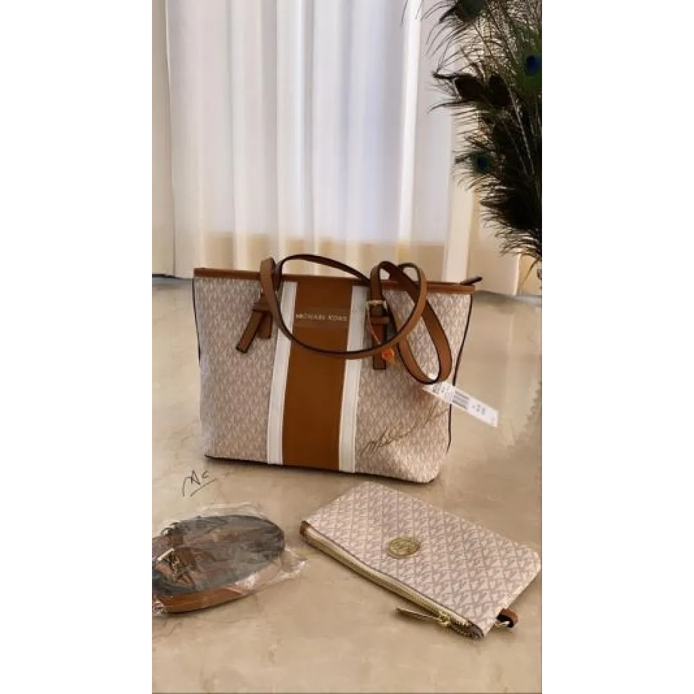Michael Kors Handbag For Women (BOT909)