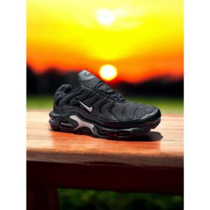 Nike AirMax Plus Metallic Black Silver Shoes For Men (BOT15) - 7a first copy shoes | Buy Online at Best Price