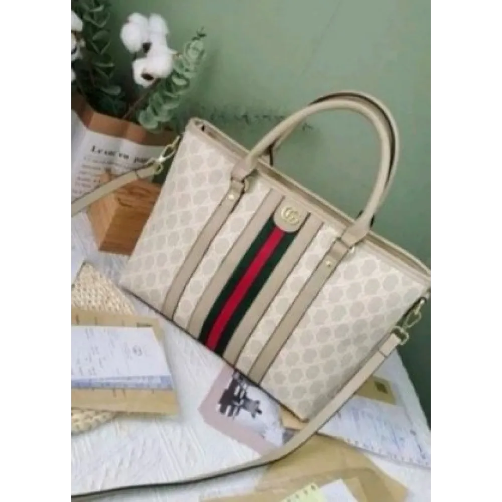 Imported Gucci Handbag (J2654)