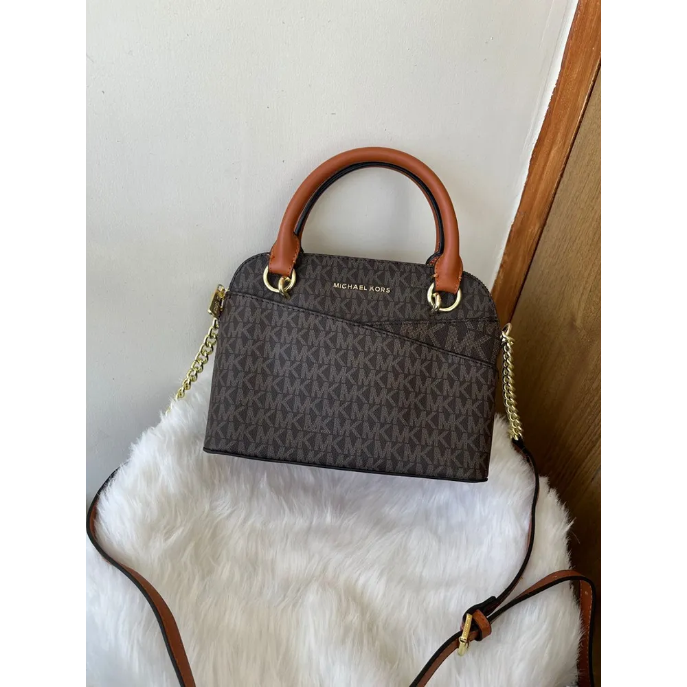 Classy Michael Kors Handbag For Women (J1802)