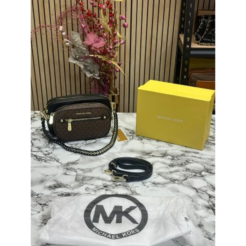 Classy Michael Kors Handbag For Women (FT2479)