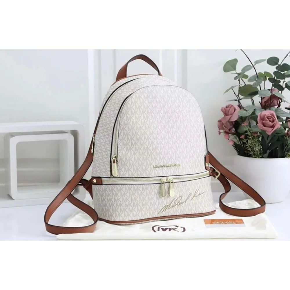 Trendy Michael Kors Backpack (J2542)