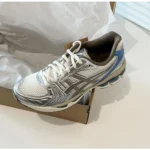 p 119 15 32 45 519337