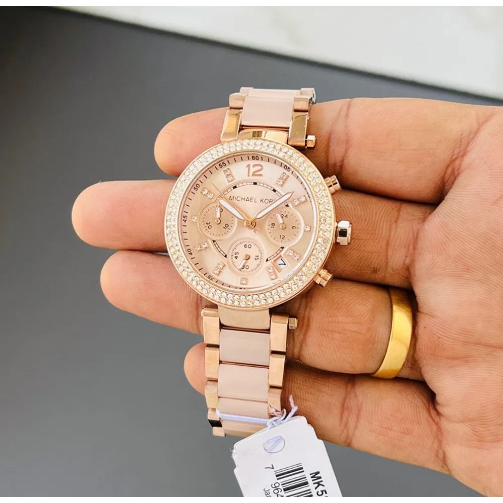 Classy Michael Kors Watch For Women (J2124)