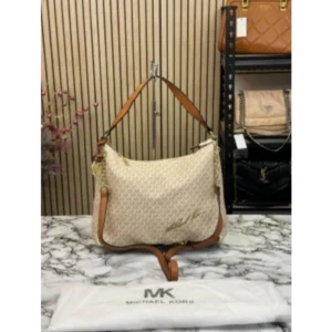 Imported Michael Kors Handbag (J2656)
