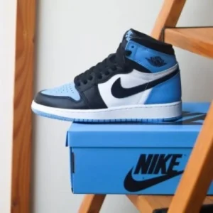 Trendy Nike Air Jordan Retro 1 High Unc Toe Shoes For Men (SHUB568)