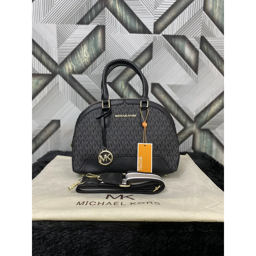 Classy Michael Kors Handbag For Women (J1588)