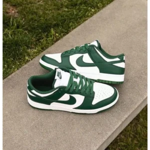 Classy Nike Sb Dunk Low Varsity Green Shoes For Men (SHH07805)