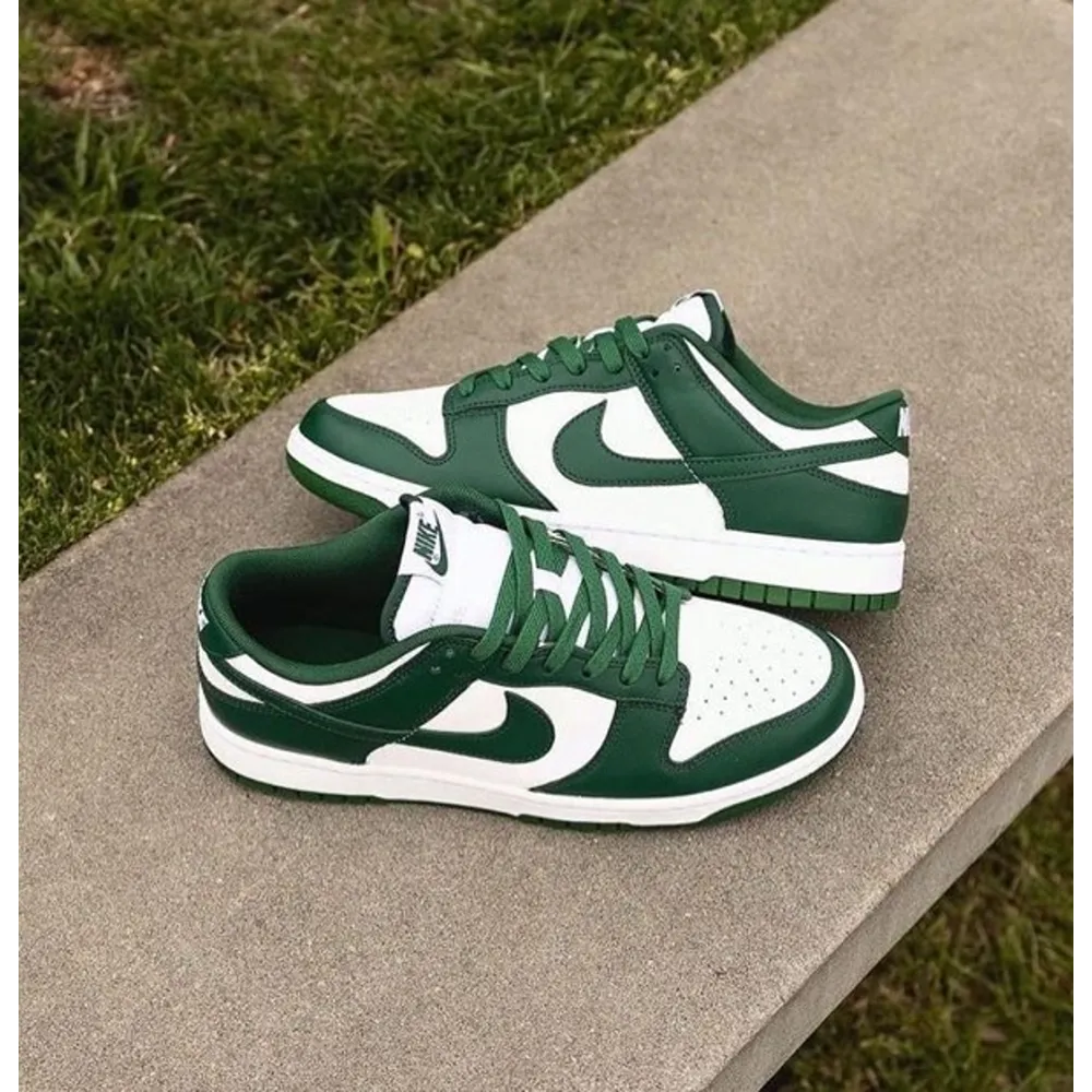 Classy Nike Sb Dunk Low Varsity Green Shoes For Men (SHH07805)