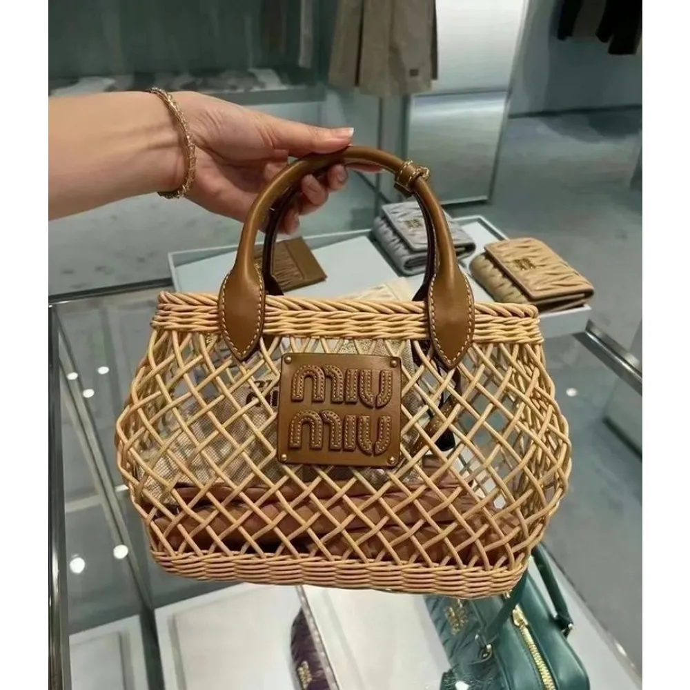 Imported Miu Miu Handbag (J2733)
