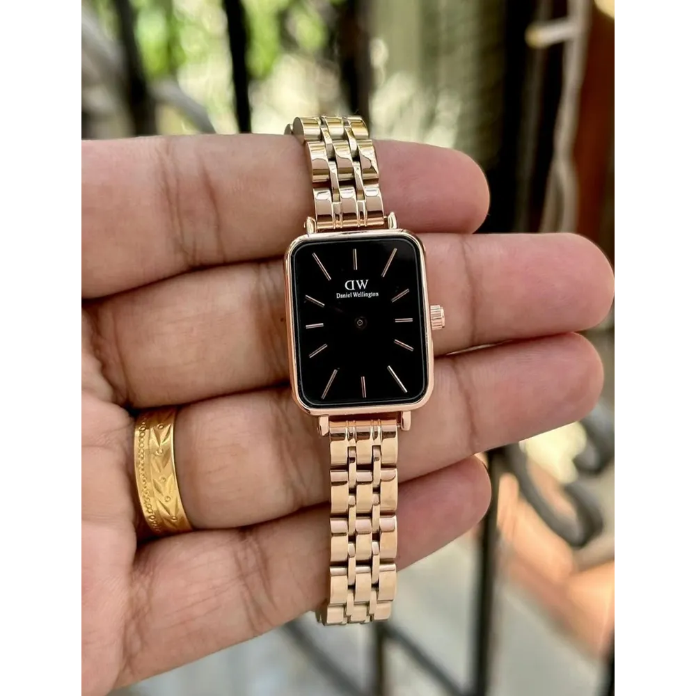 Classy Daniel Wellington Watch For Women (J2132)