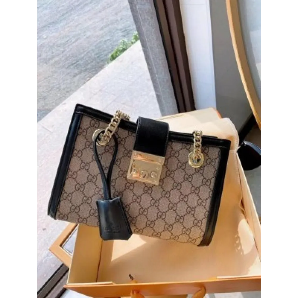 Luxurious Gucci Handbag For Women (CSO2330)
