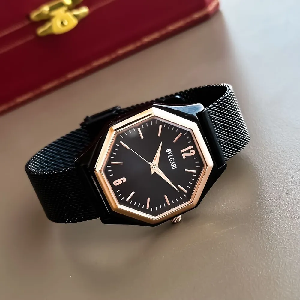 Classy Bvlgari Watch For Women (J2138)