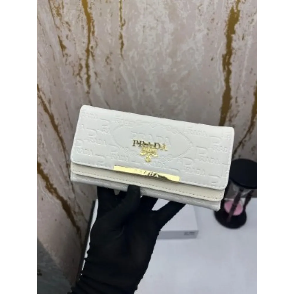 Trendy Prada Wallet For Women (J2448)