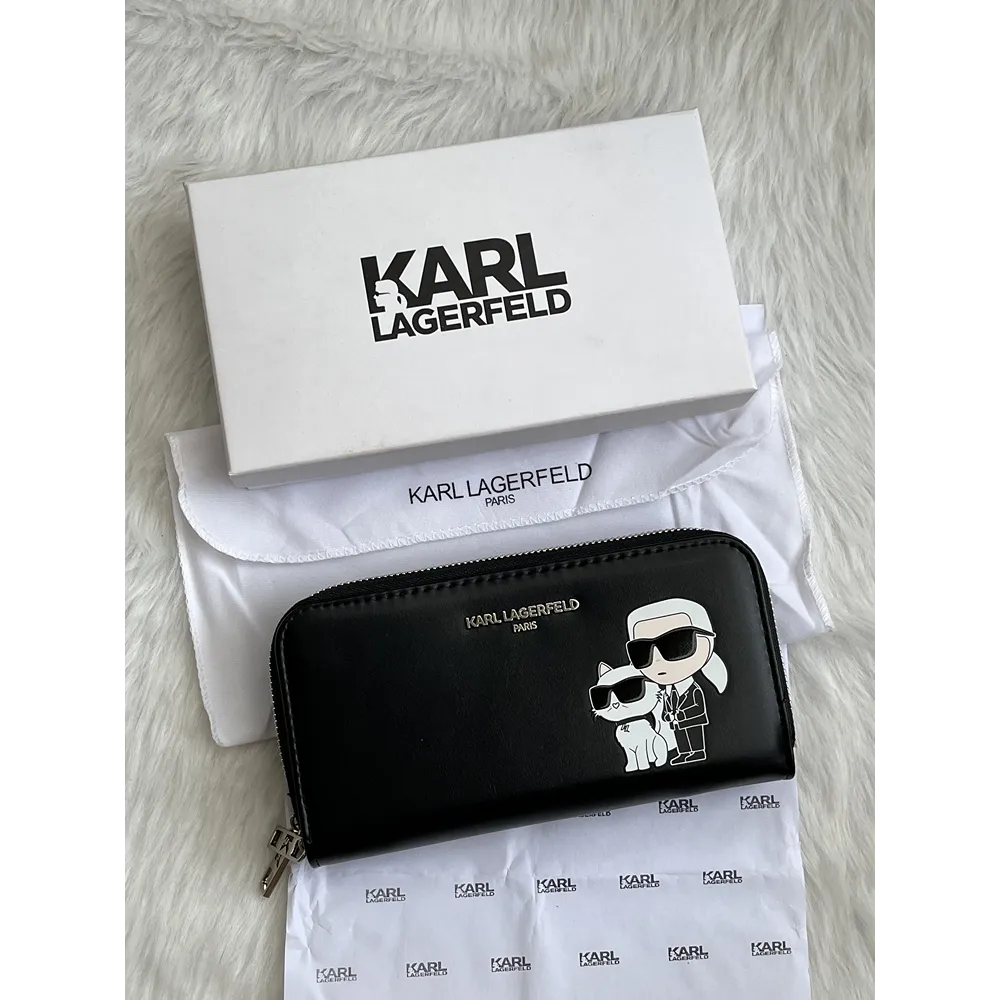 Trendy Karl Lagerfeld Wallet For Women (J2348)
