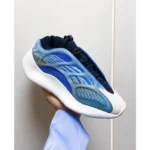 Classy Adidas Yeezy 700 V3 Shoes For Men (SW6197) - 7a first copy shoes | Buy Online at Best Price
