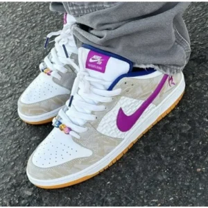 Trendy Nike Sb Dunk Low X Rayssa Leal Vivid Shoes For Men (SW6266)