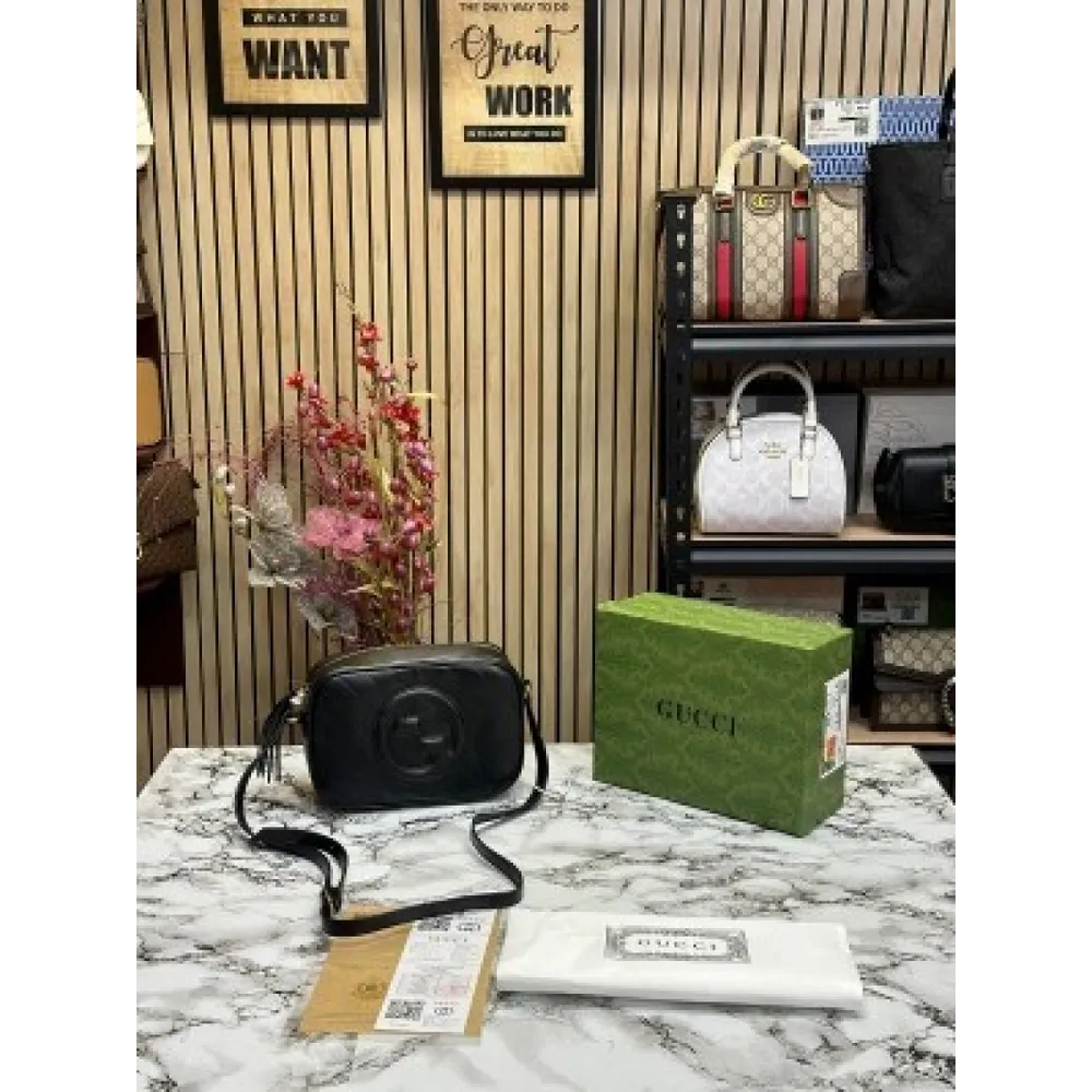 Imported Gucci Handbag (J2711)