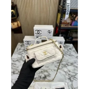 Classy Chanel Handbag For Women (J1629) - Accessories | Buy Online at Best Price