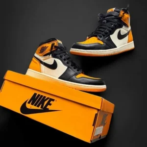 Classy Nike Air Jordan 1 Taxi Shoes For Men (SHH07742)