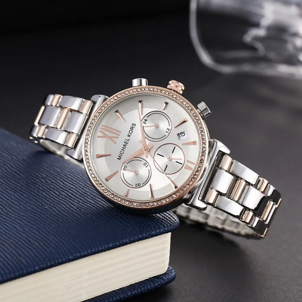 Classy Michael Kors Watch For Women (CT889)