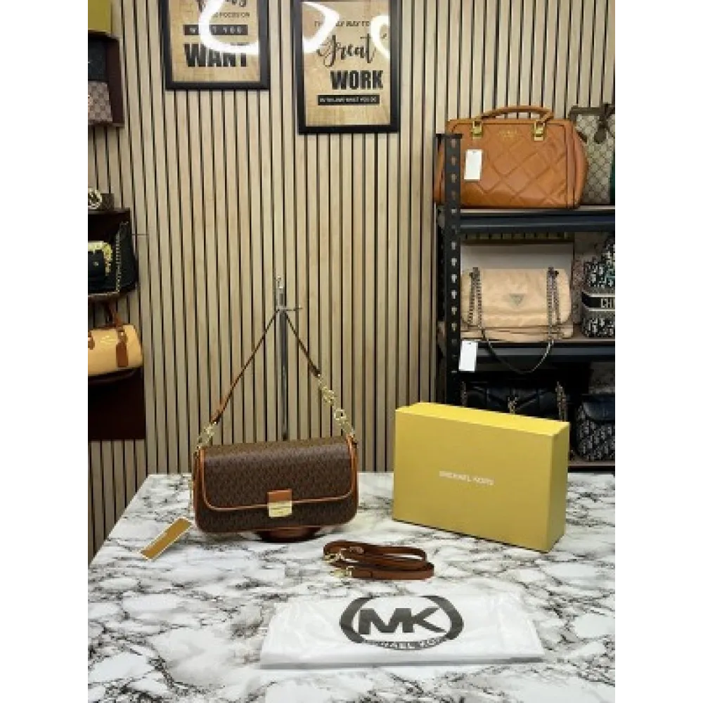 Imported Michael Kors Handbag (J2726)