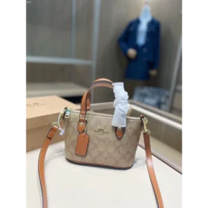 Classy Coach Handbag For Women (J1644) - Accessories | Buy Online at Best Price
