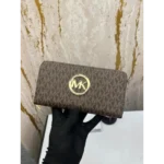 Trendy Michael Kors Wallet For Women (J2472) - Accessories | Buy Online at Best Price