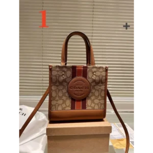 Classy Coach Handbag For Women (J1960)