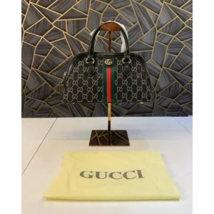 Classy Gucci Handbag For Women (J1664)
