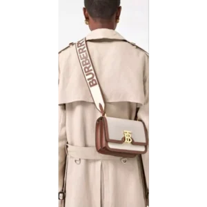 Classy Burberry Handbag For Women (J1687)