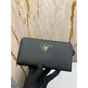 Trendy Prada Wallet For Women (J2491)