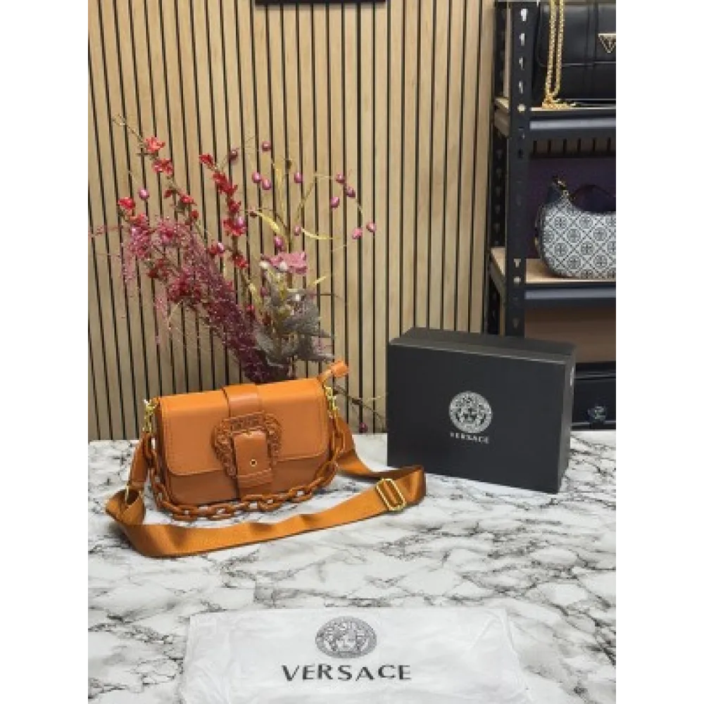 Classy Versace Handbag For Women (J1998)
