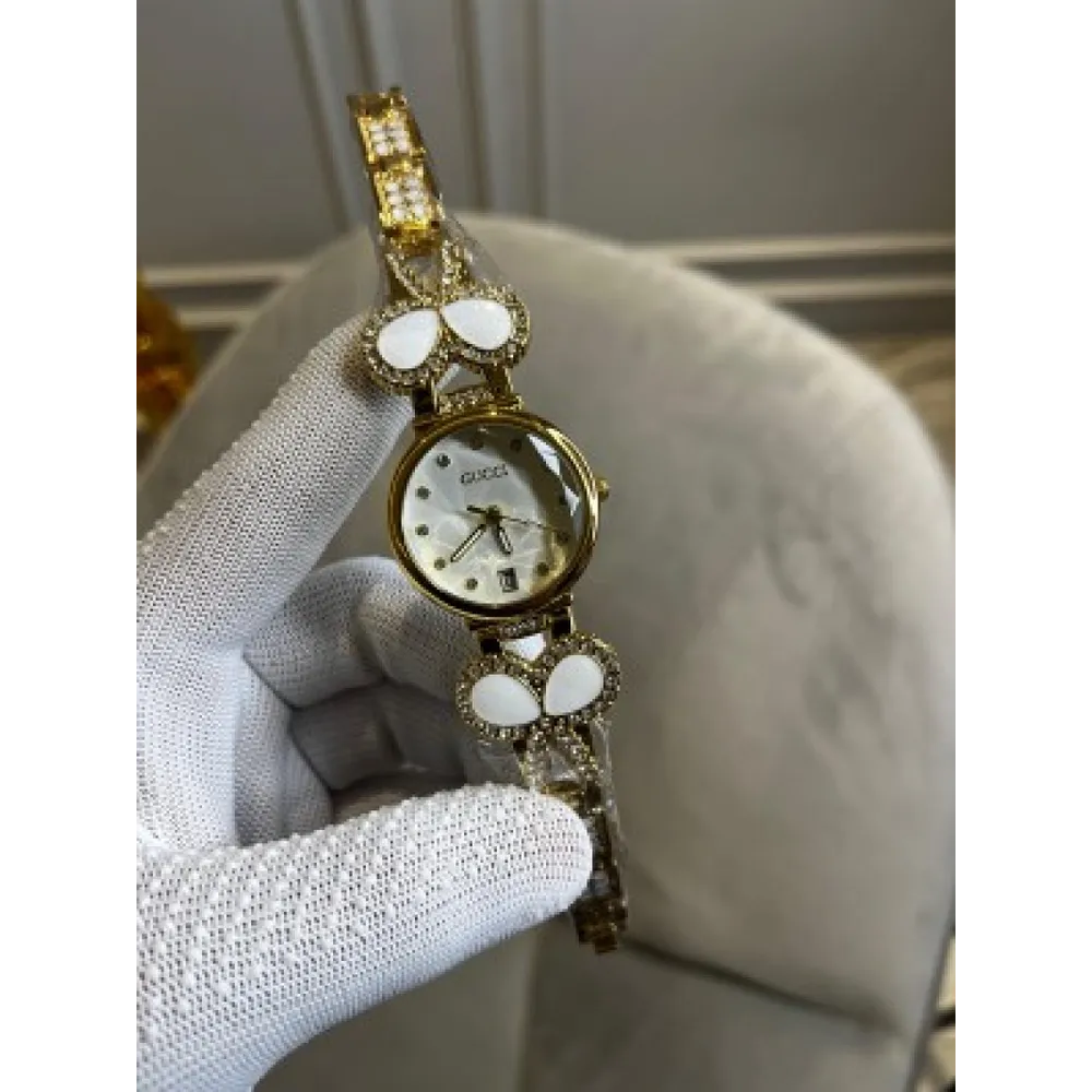 Classy Gucci Watch For Women (J2227)
