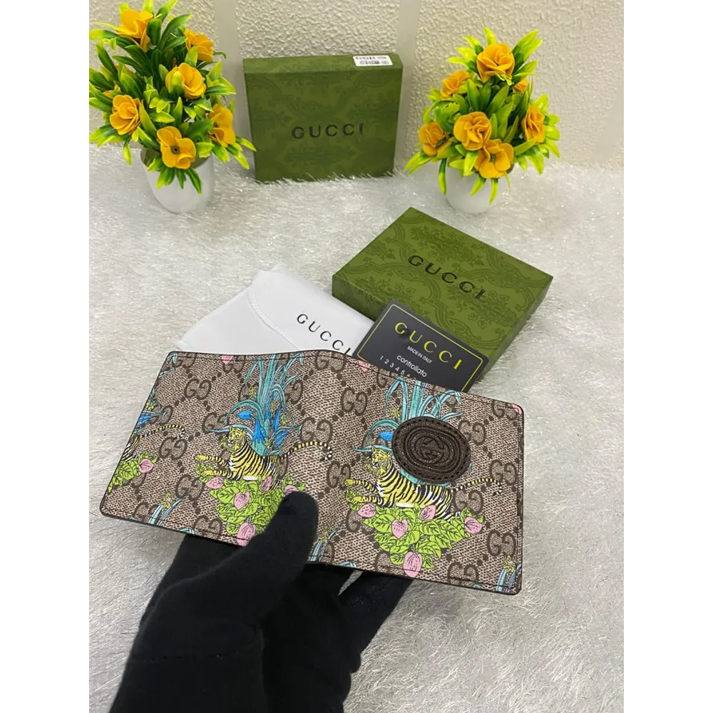 Premium Gucci Wallet For Men (CSO2698)