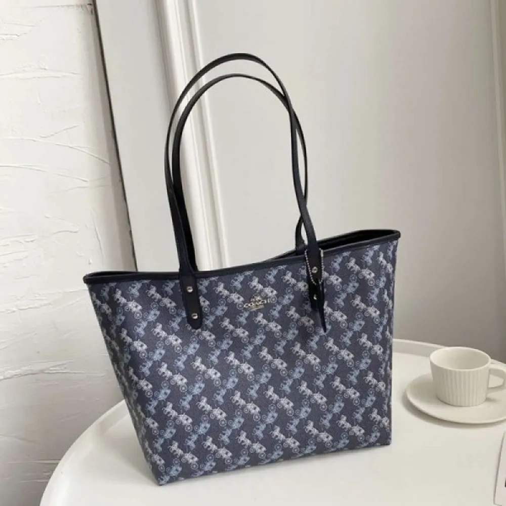 Classy Coach Handbag For Women (J1855)