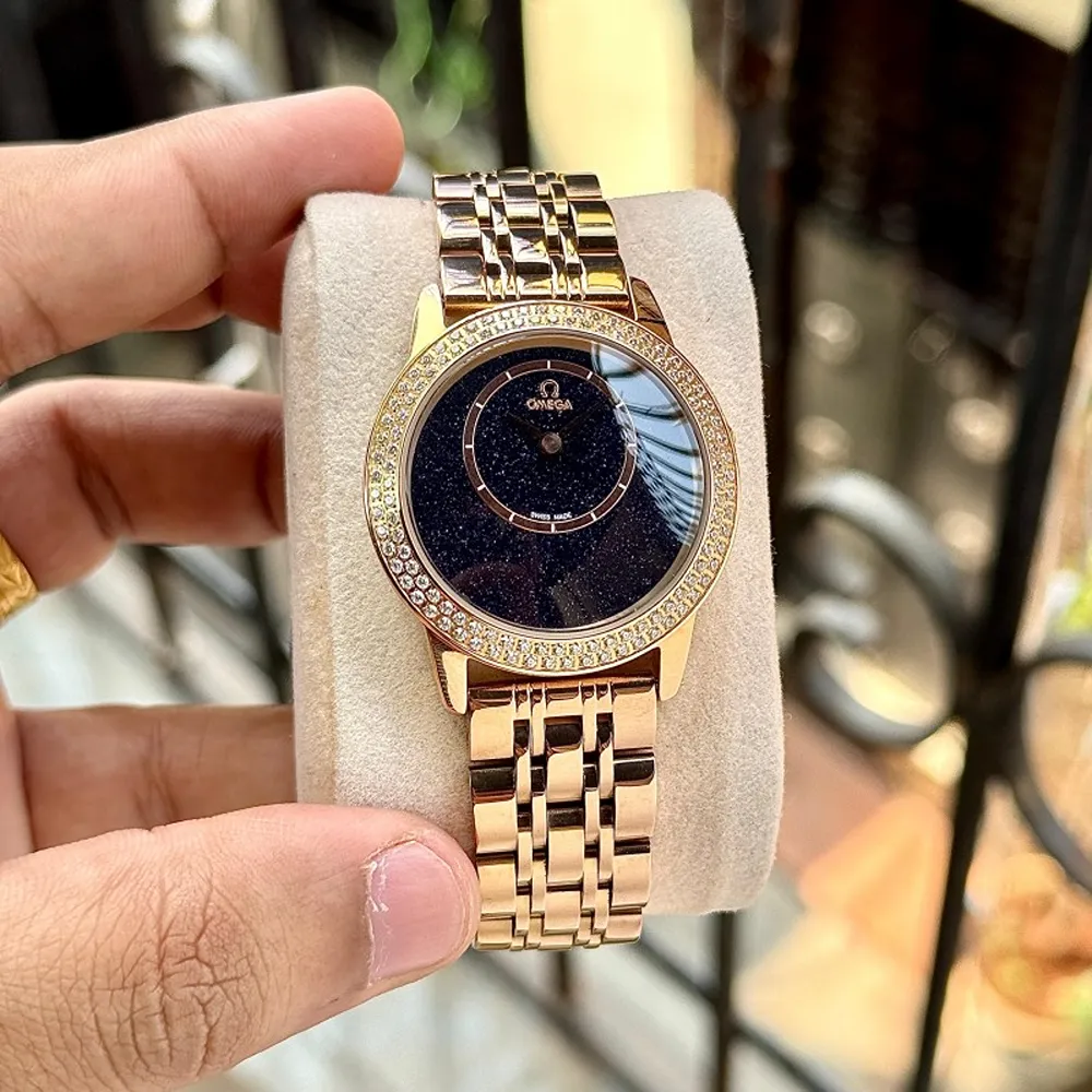 Classy Omega Watch For Women (J2154)