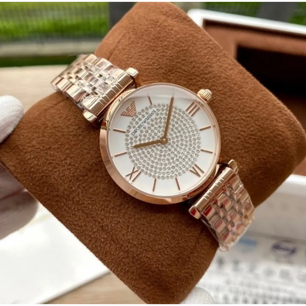 Classy Emporio Armani Watch For Women (J2202)