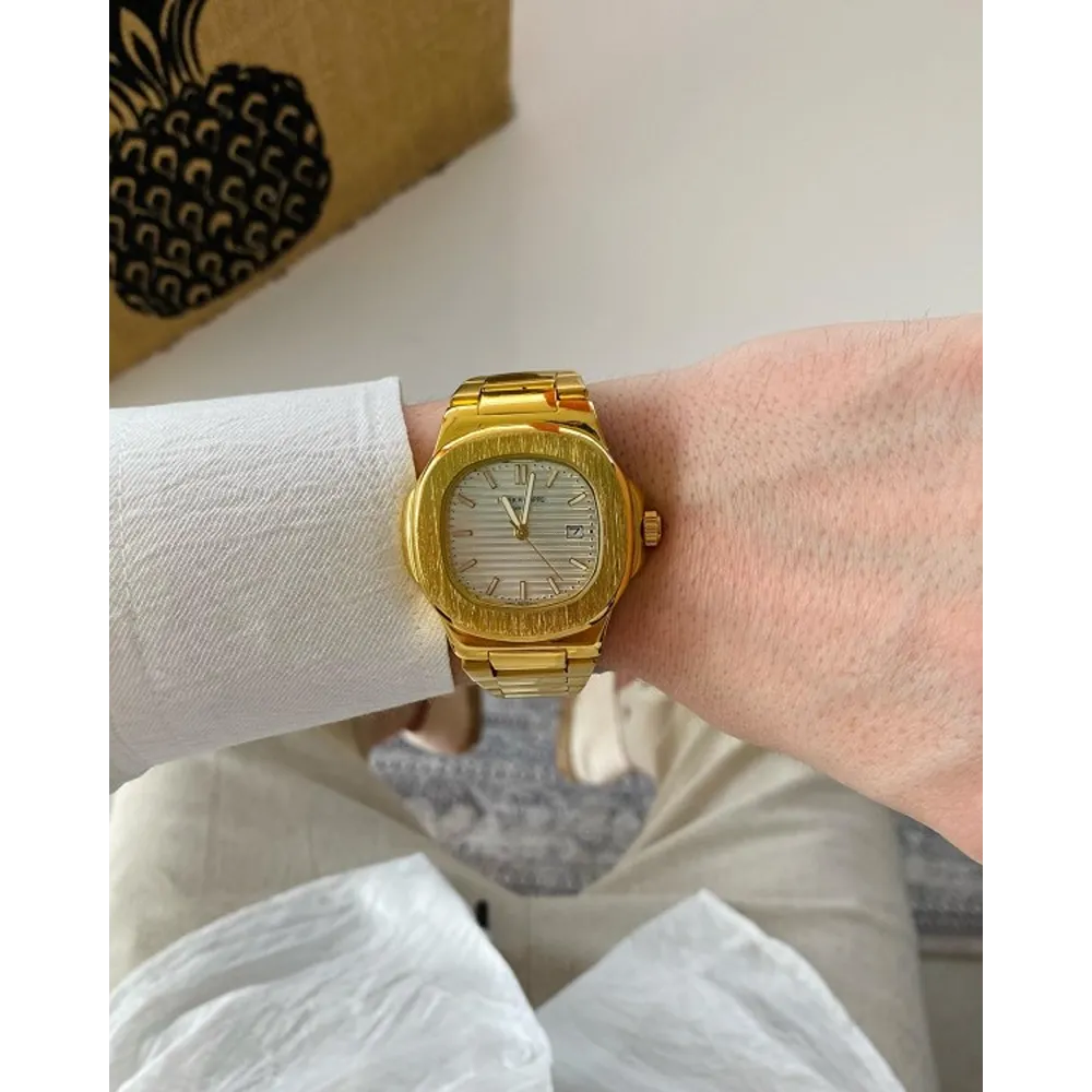 Classy Patek Philippe Watch For Men (FT2429)