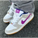 Premium Nike Sb Dunk Low X Rayssa Leal Vivid Purple Shoes For Men (SW6298) - 7a first copy shoes | Buy Online at Best Price