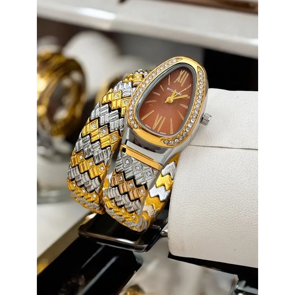 Classy Bvlgari Watch For Women (J2233)