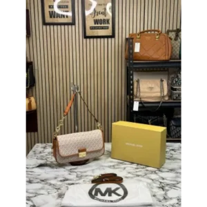 Imported Michael Kors Handbag For Women (CT723)