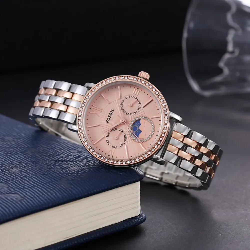 Classy Fossil Watch For Women (J2237)