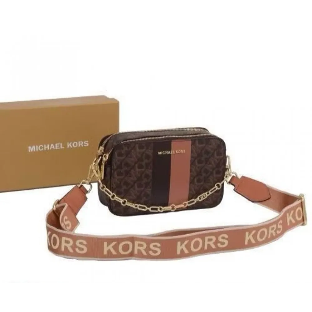 Classy Michael Kors Handbag For Women (J1778)