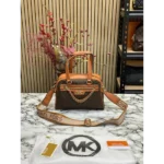 Luxurious Michael Kors Handbag For Women (CSO2172) - Accessories | Buy Online at Best Price