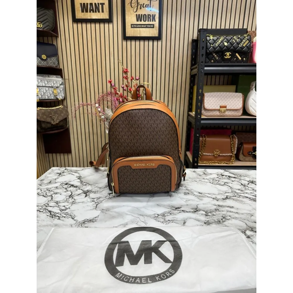 Trendy Michael Kors Bagpack (J2565)